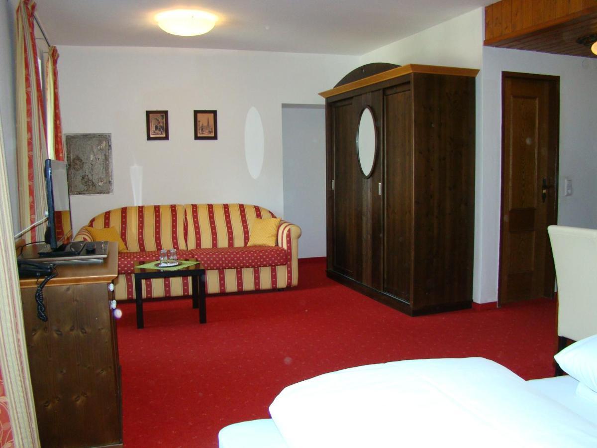 Hotel Neuwirt Mauterndorf  Exterior foto